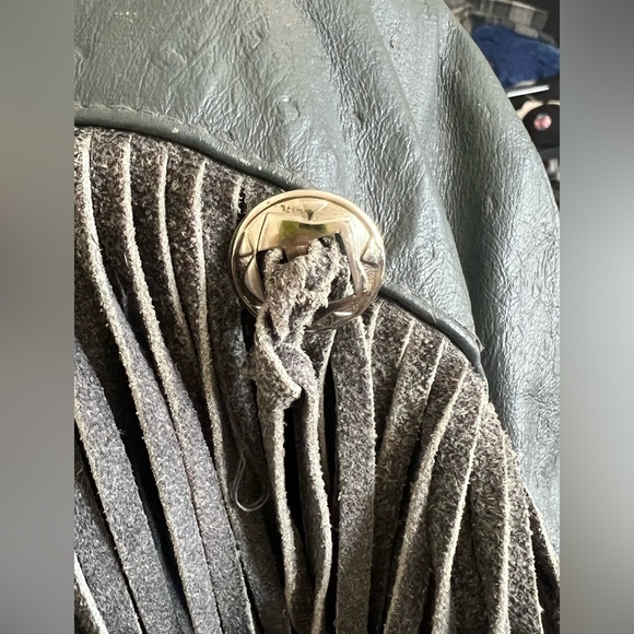Vintage 1980s Leather Fringe Jacket Gray, Ostrich Print Leather and Suede - Sz M - Picture 10 of 17